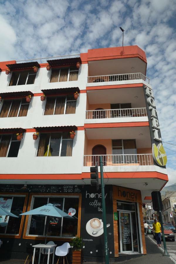 Hotel Flor De Oriente Baños Dış mekan fotoğraf