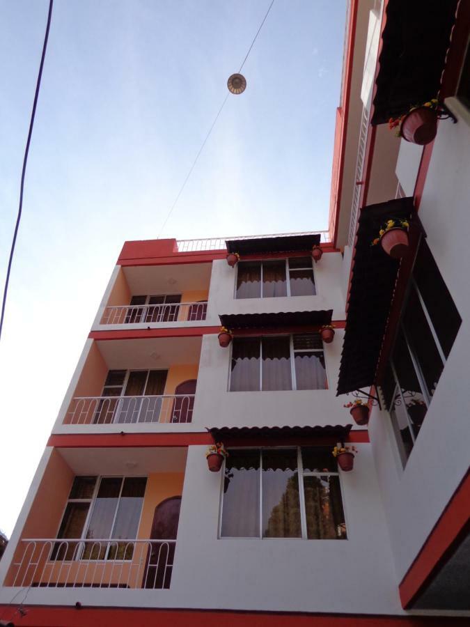 Hotel Flor De Oriente Baños Dış mekan fotoğraf